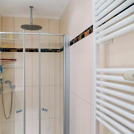 Strandhochhaus She3 *